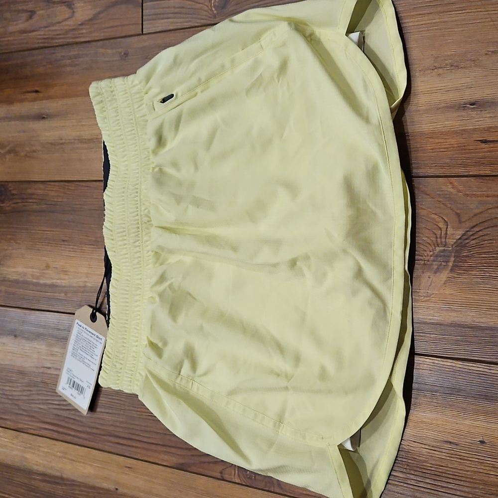 New Prana peak to pavement skort